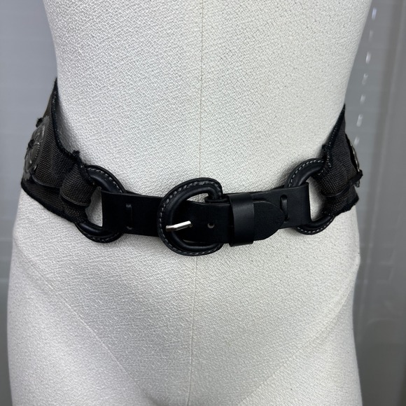 Unbranded Black Canvas Leather Wide Waist Belt Silver Concho Western Boho 29.5in - Picture 3 of 13